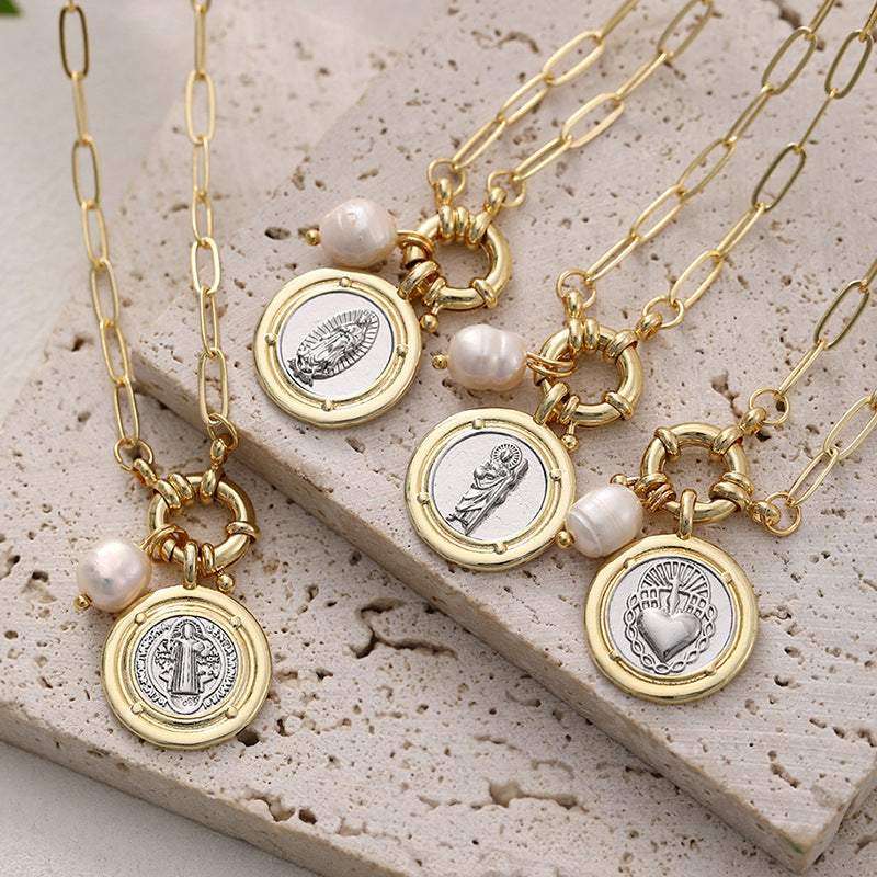 Collar religioso Sagrado Corazón de Jesús en acero inoxidable