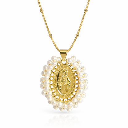 Religious necklace with medal and pearls of the Virgin Mary, symbol of protection and faith 
