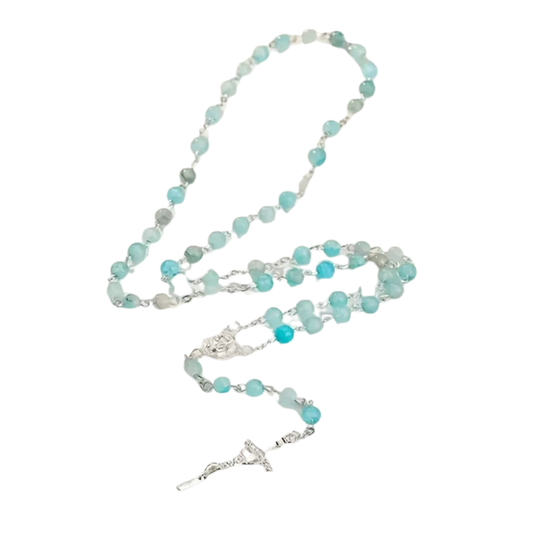 Collar Rosario de Cristal Azul con Cruz Plateada Premium